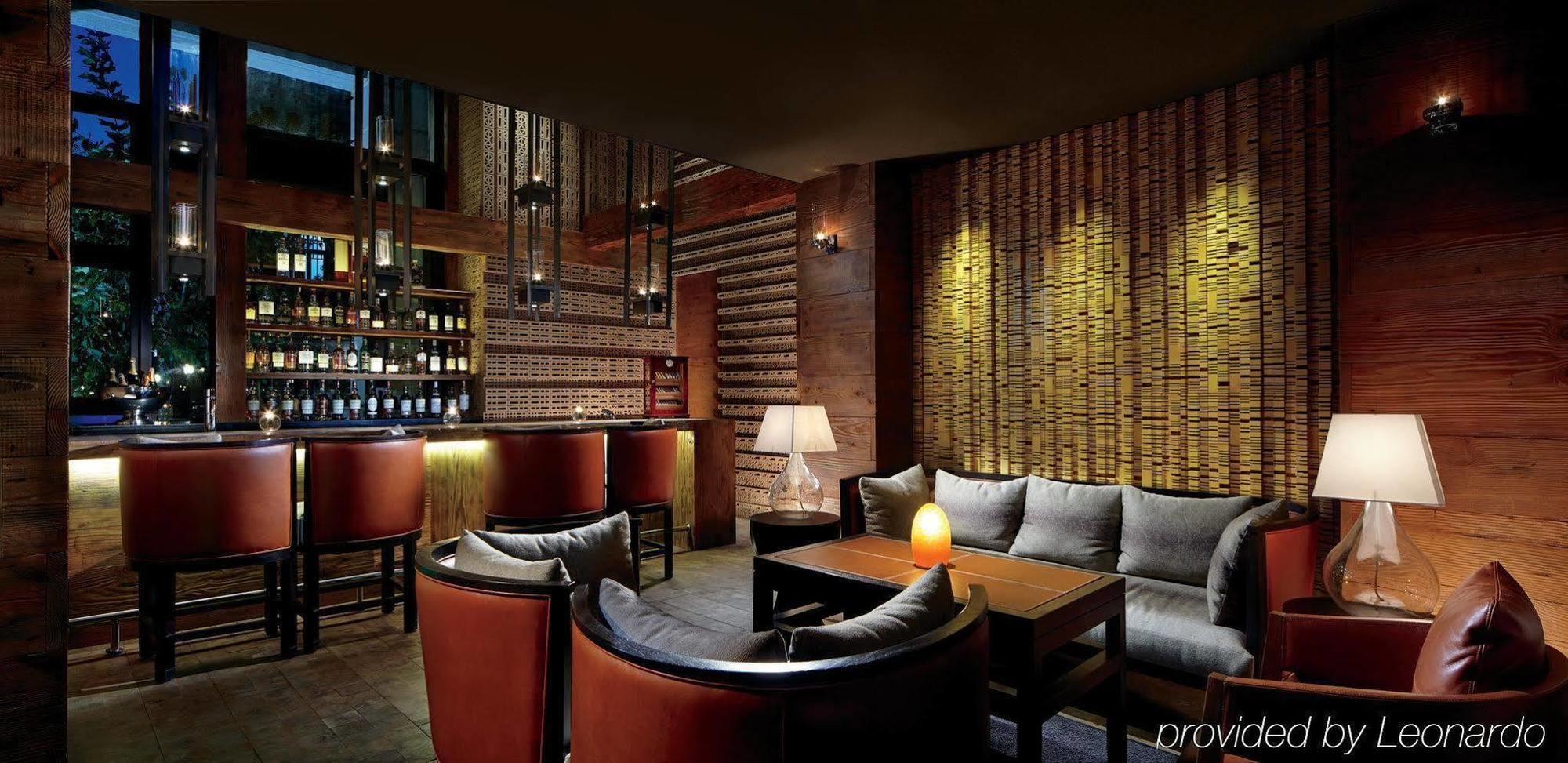The Ritz-carlton, Отель Тяньцзинь